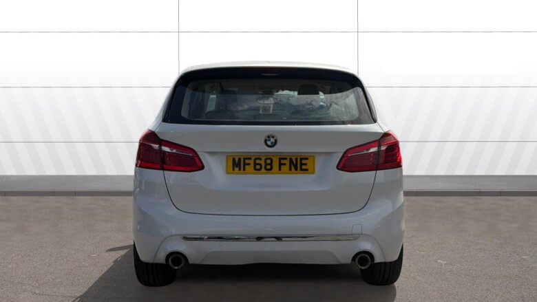 BMW 2 Series 220i Luxury 5dr DCT Petrol Hatchback